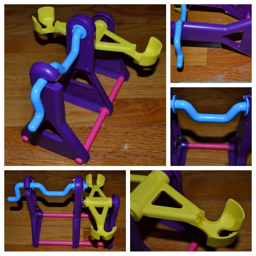 Fingerlings seesaw play set